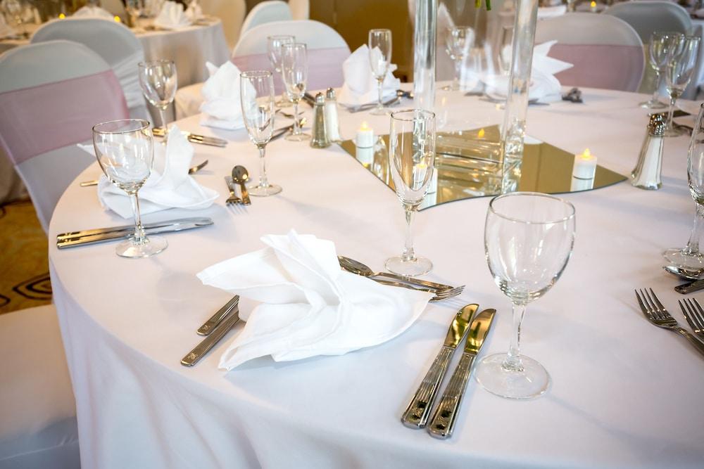 Hilton Garden Inn Woodbridge Luaran gambar