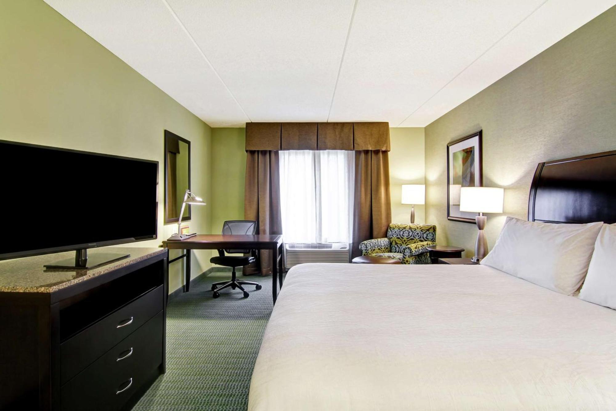 Hilton Garden Inn Woodbridge Luaran gambar