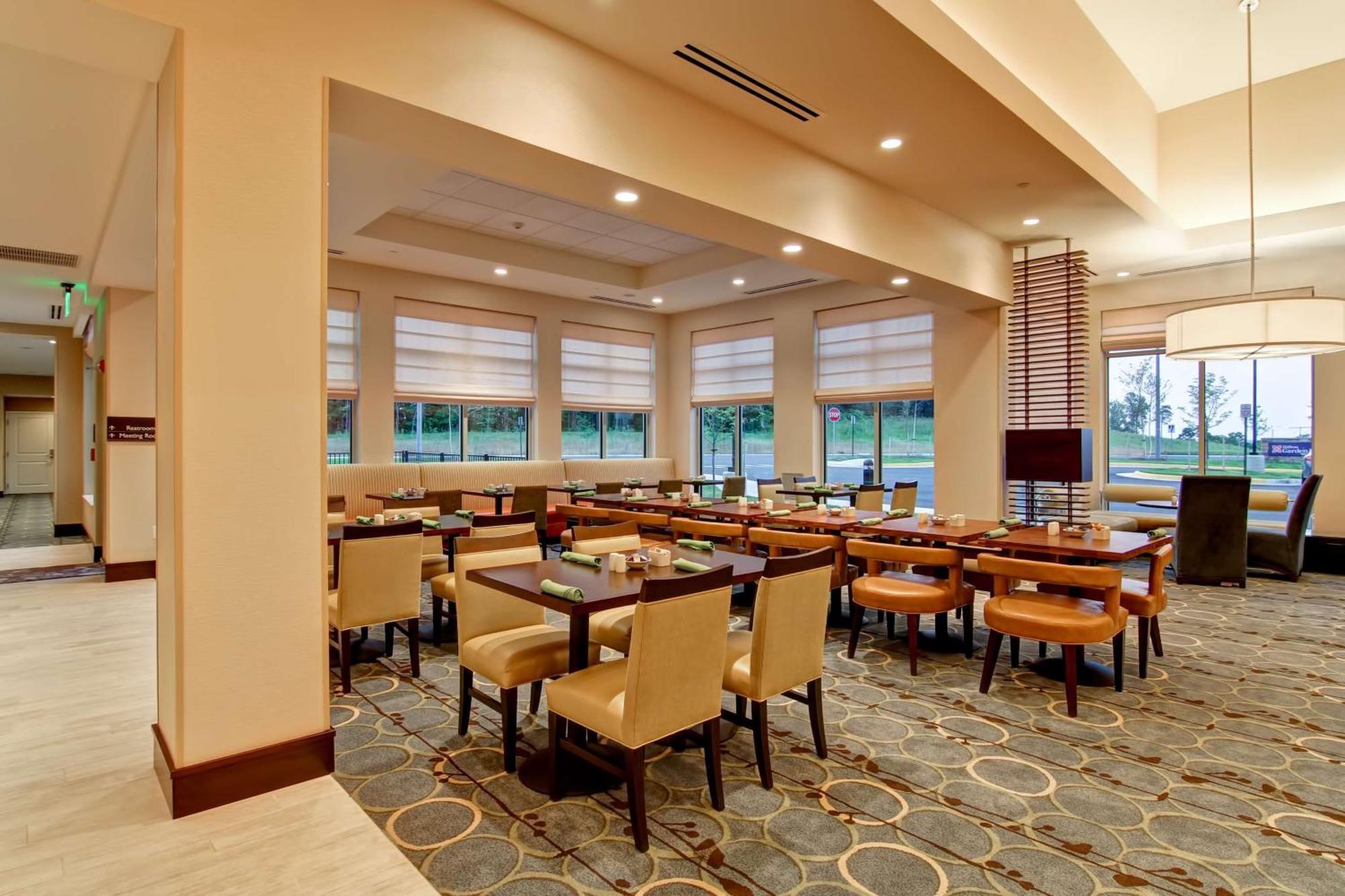Hilton Garden Inn Woodbridge Luaran gambar