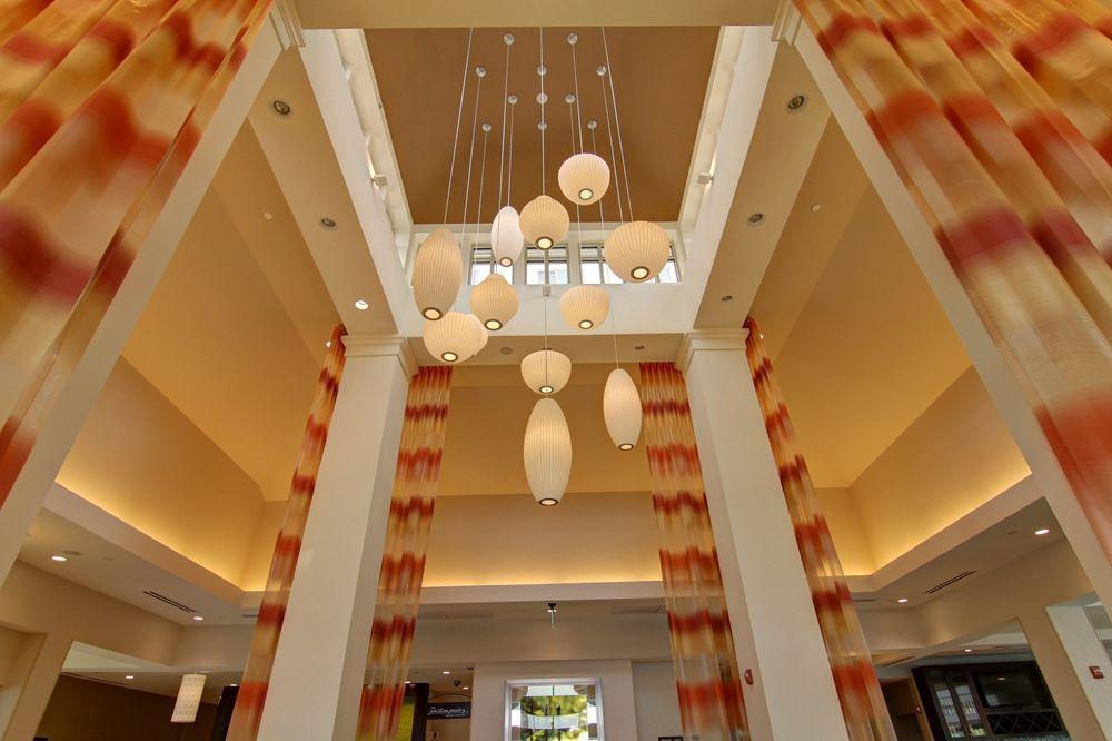 Hilton Garden Inn Woodbridge Luaran gambar