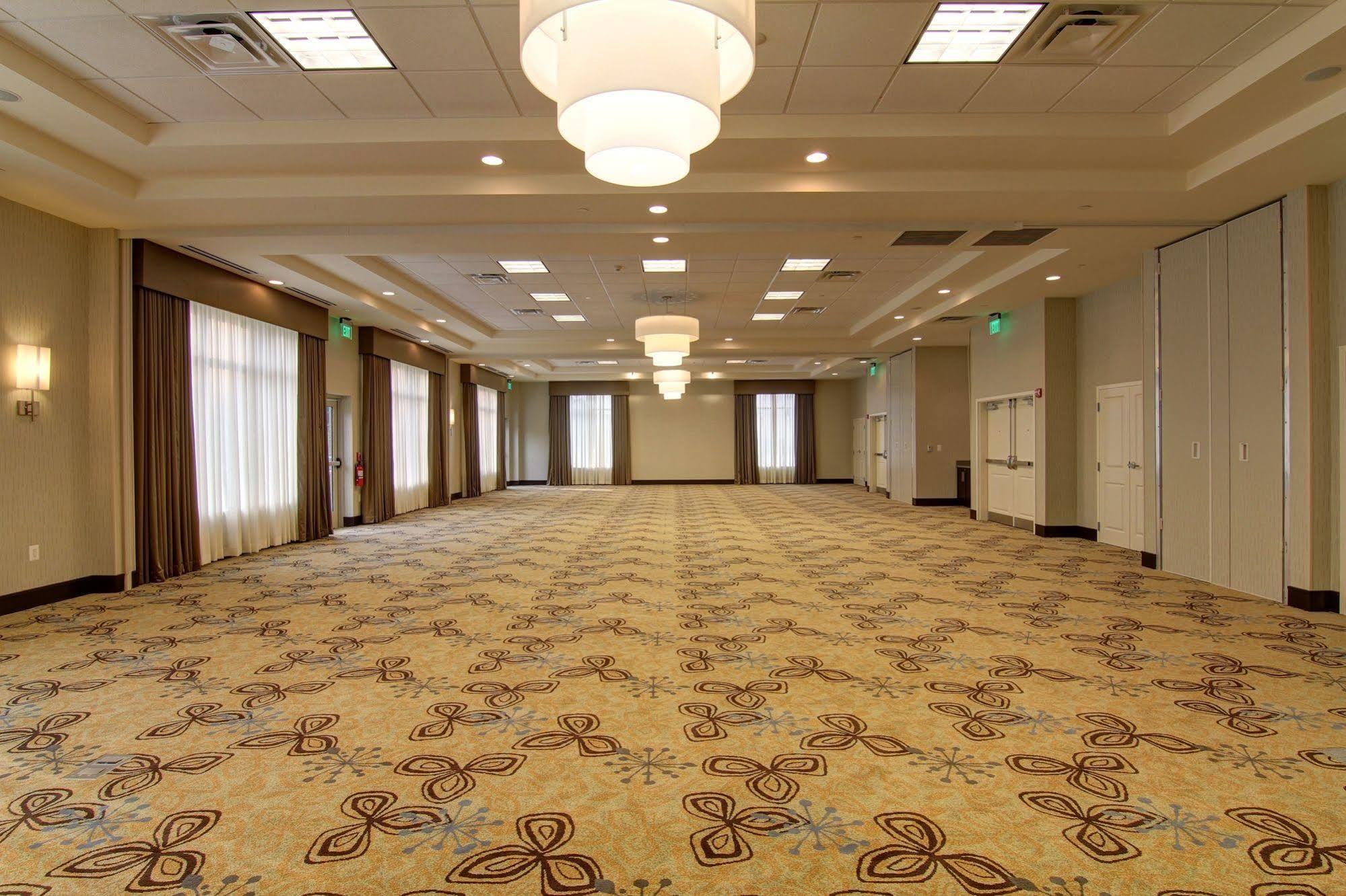 Hilton Garden Inn Woodbridge Luaran gambar